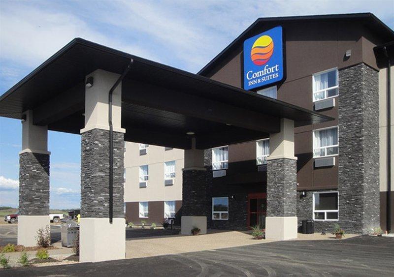Comfort Inn & Suites Bonnyville Exterior foto